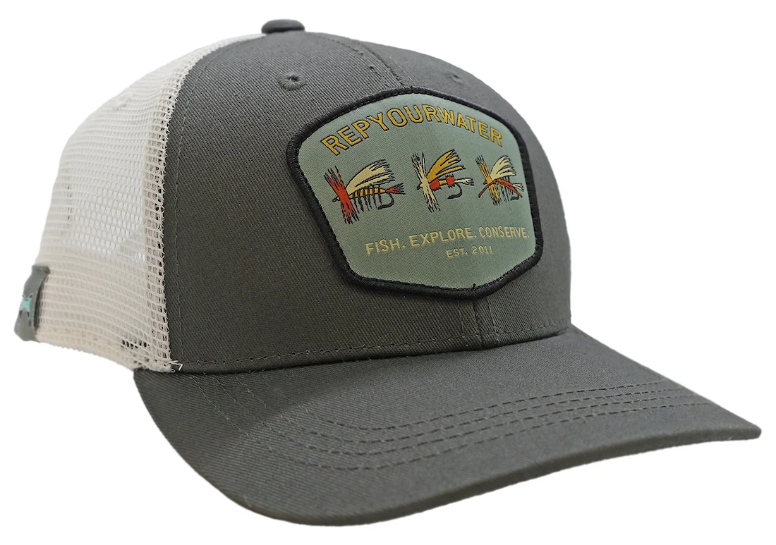 RepYourWater Retro Flies Badge Hat Casquette