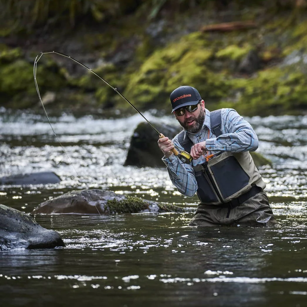 Grundens_Boundary_Zip_Waders_Lifestyle_2