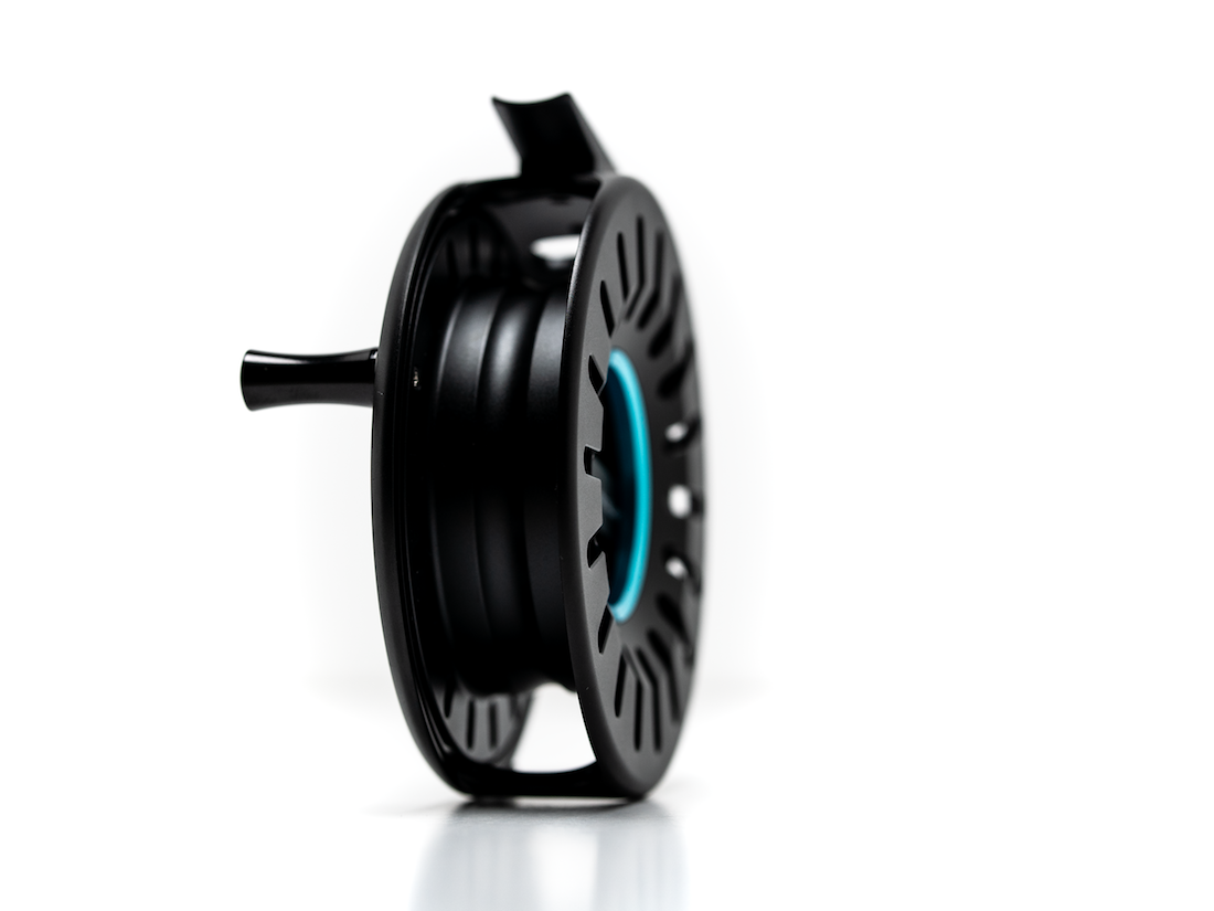 Arctic_Silver_IC3_Black_Limited_Edition_white_6