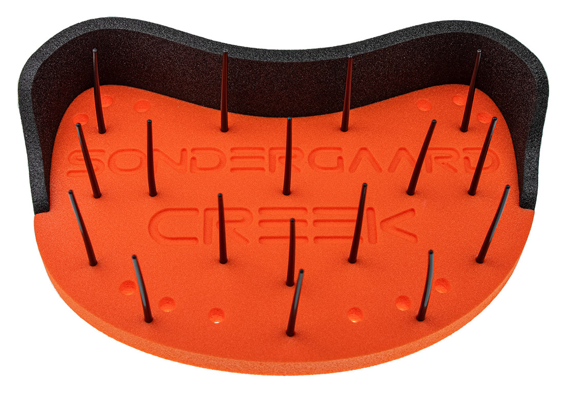 Sondergaard panier à lignes Creek Stripping Basket black & orange