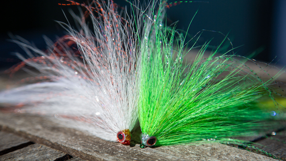 Vidéo de montage 'Articulated Hollow Bucktail Fleye' streamer pour brochet avec Martin Rieck