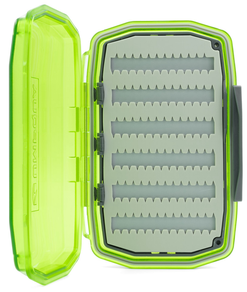 Umpqua UPG Silicone Essential Water Proof Medium Hot Green Boîte à mouches