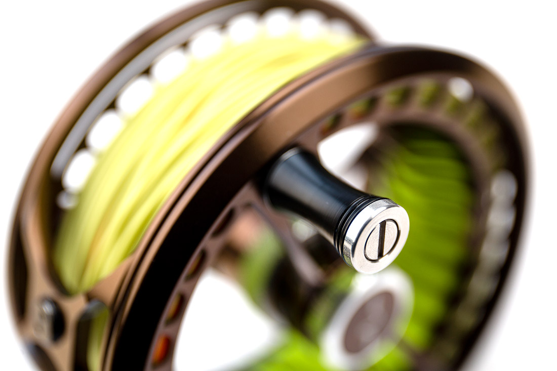 guideline_fario-lw-fly-reel-bronze-handle