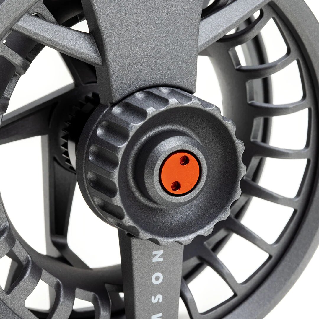 Lamson_Liquid_S_Fliegenrolle_smoke_3