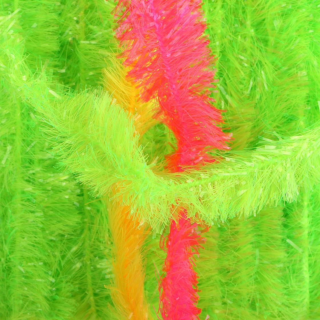 P-16945_textreme_super-ice-chenille_detail_3