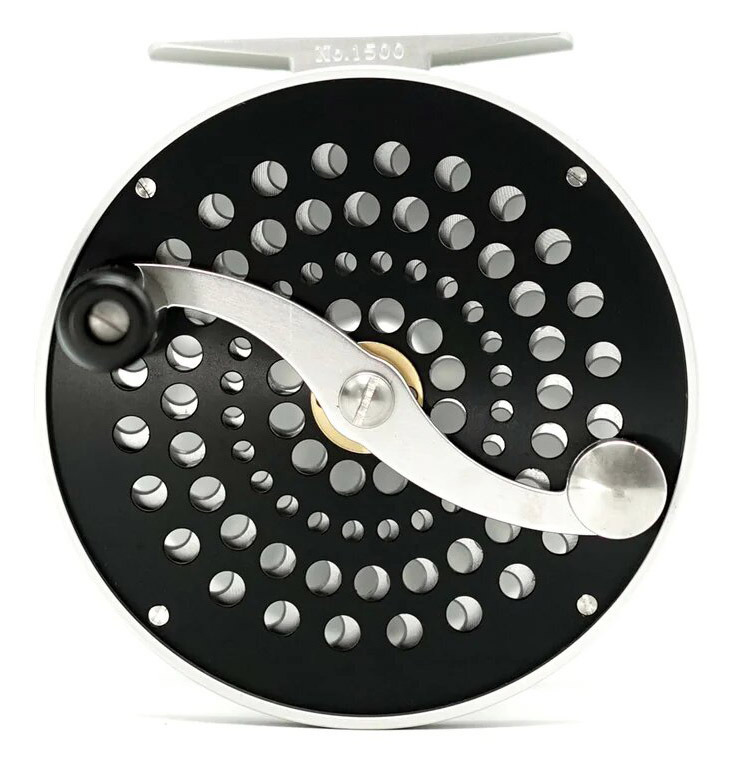 Iwana Salmon Series moulinets de mouche RHW black & silver