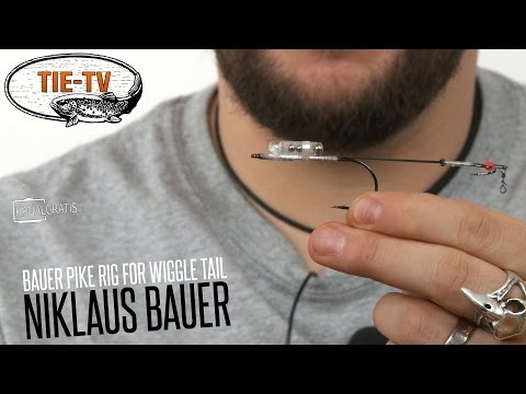 Partridge Bauer Wiggletail Pike Rig avec crécelle
